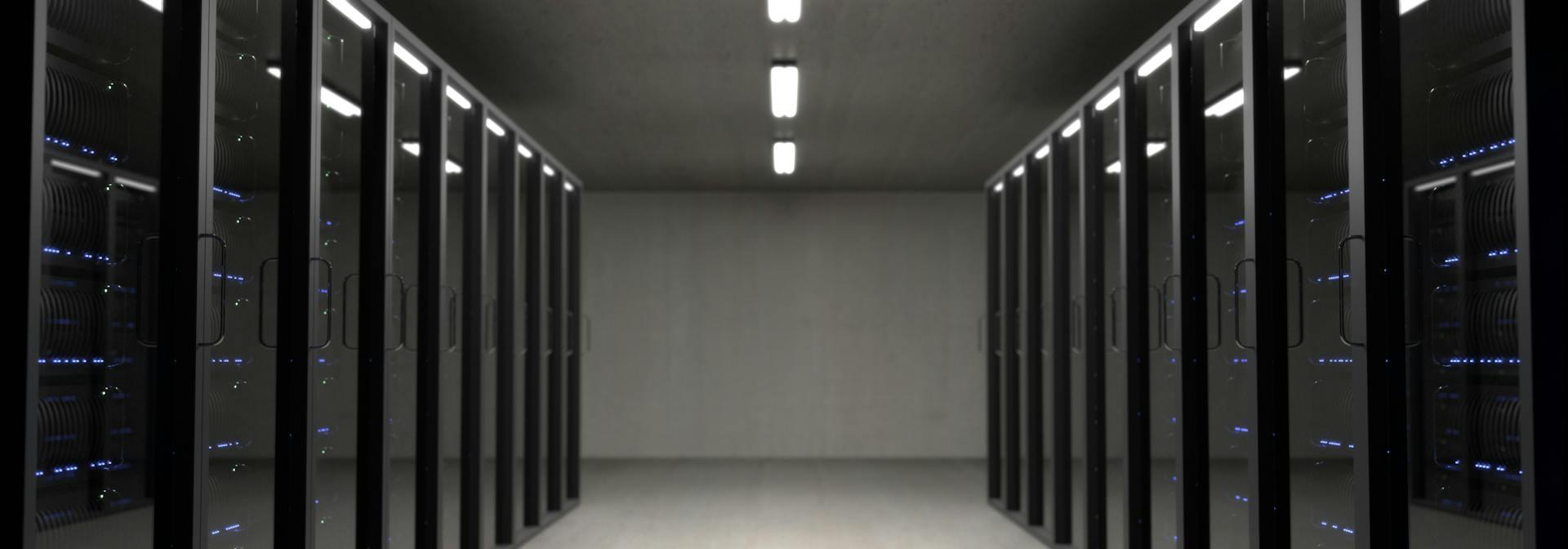 L\'hébergement a un impact sur le prix de la création d\'un site web Le coût de l\'hébergement d\'un domaine varie considérablement en fonction des options choisies et du fournisseur de services.